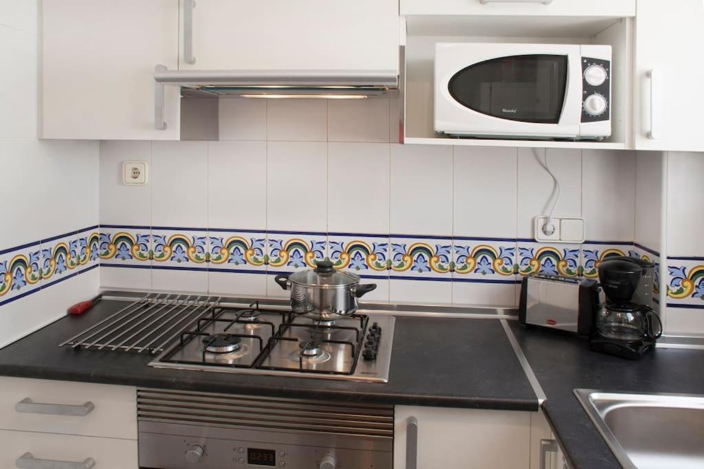 Appartement Seafront Unique Location B6